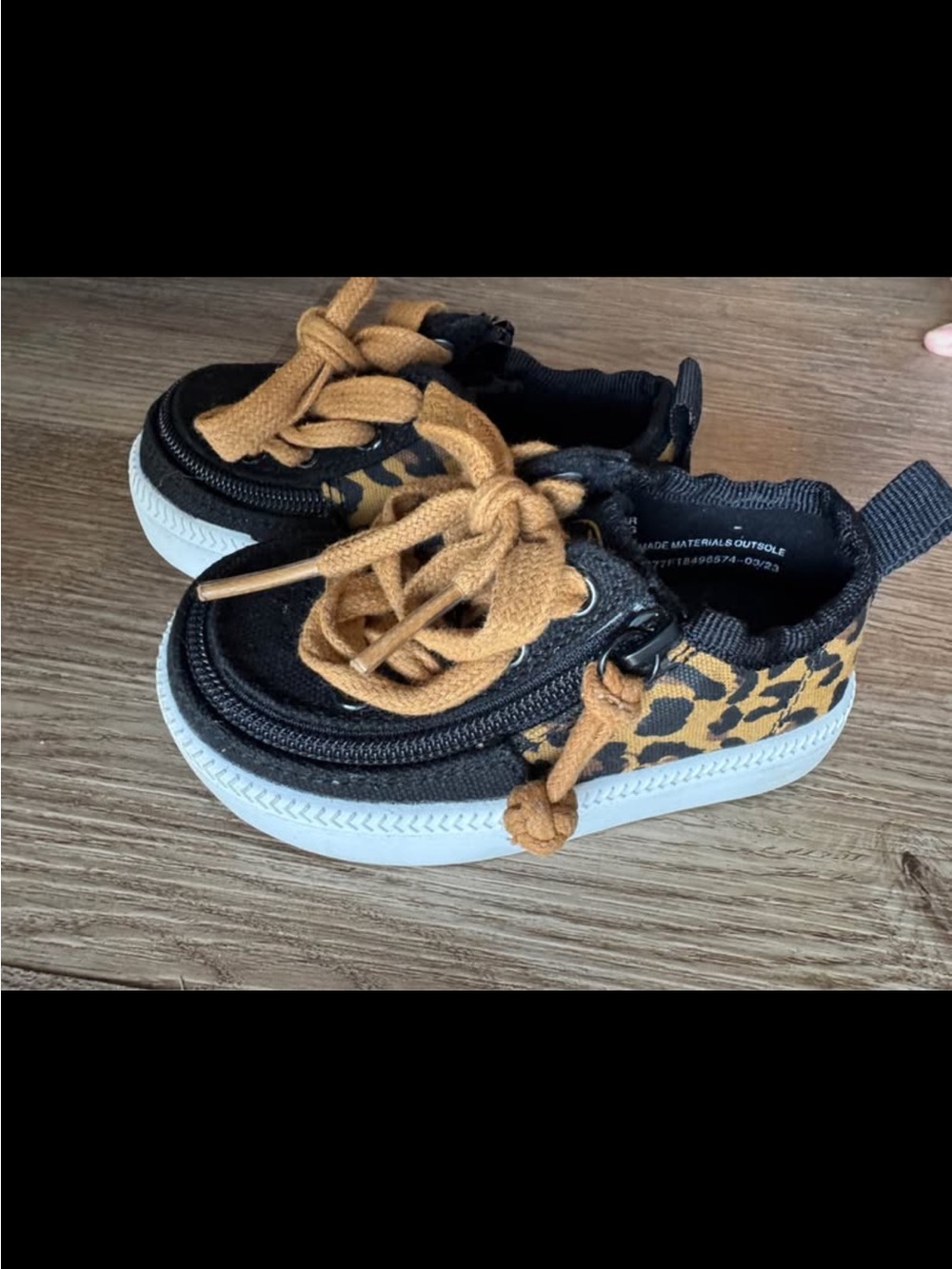 Toddler 5C for adaptive AFOS Leopard Print Lace-Up Sneakers